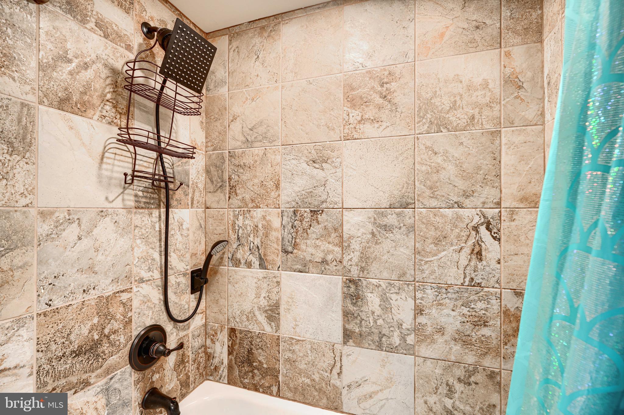 JOHNS HOPKINS - Residential Lease