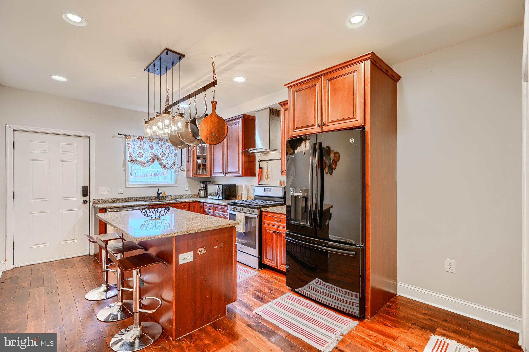 JOHNS HOPKINS - Residential Lease