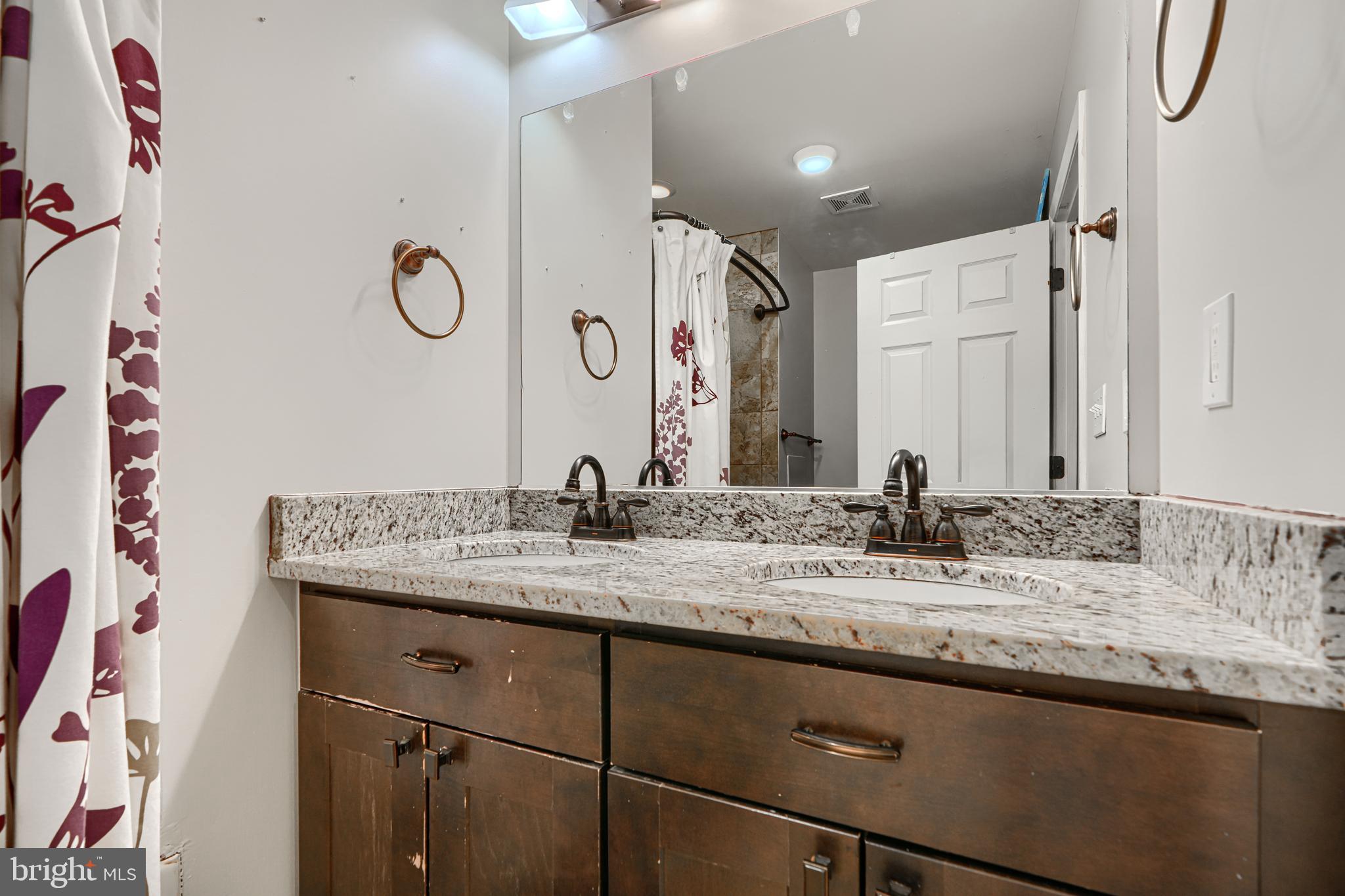 JOHNS HOPKINS - Residential Lease