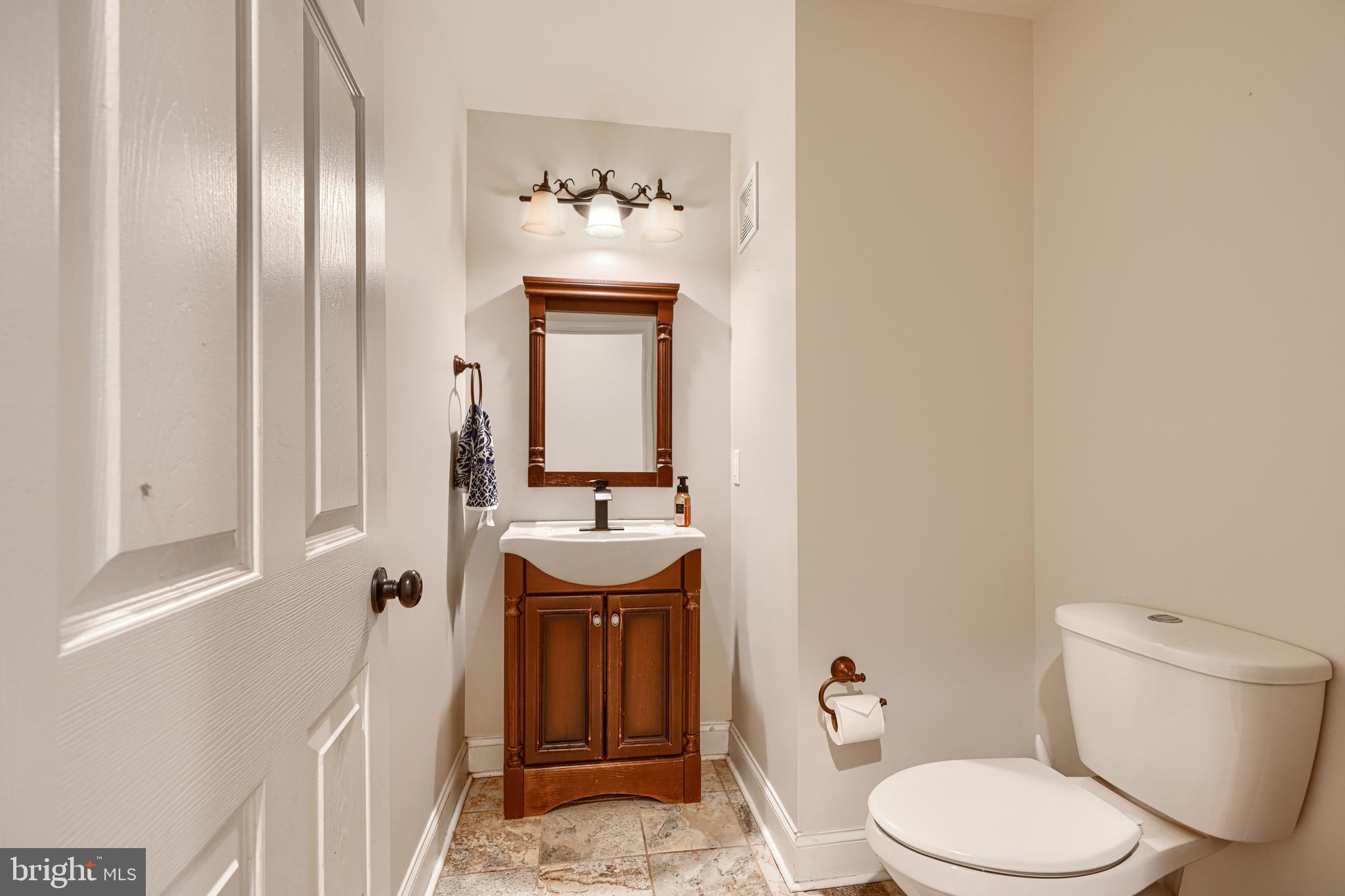 JOHNS HOPKINS - Residential Lease