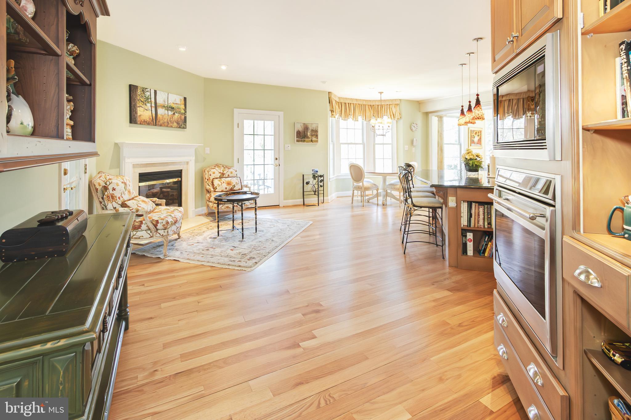 MEADOW BROOK - Residential