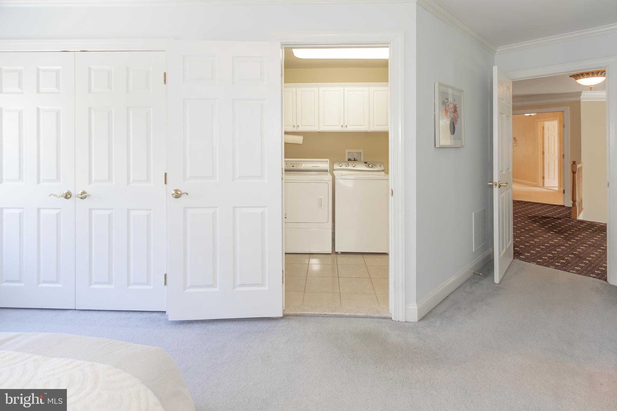 MEADOW BROOK - Residential