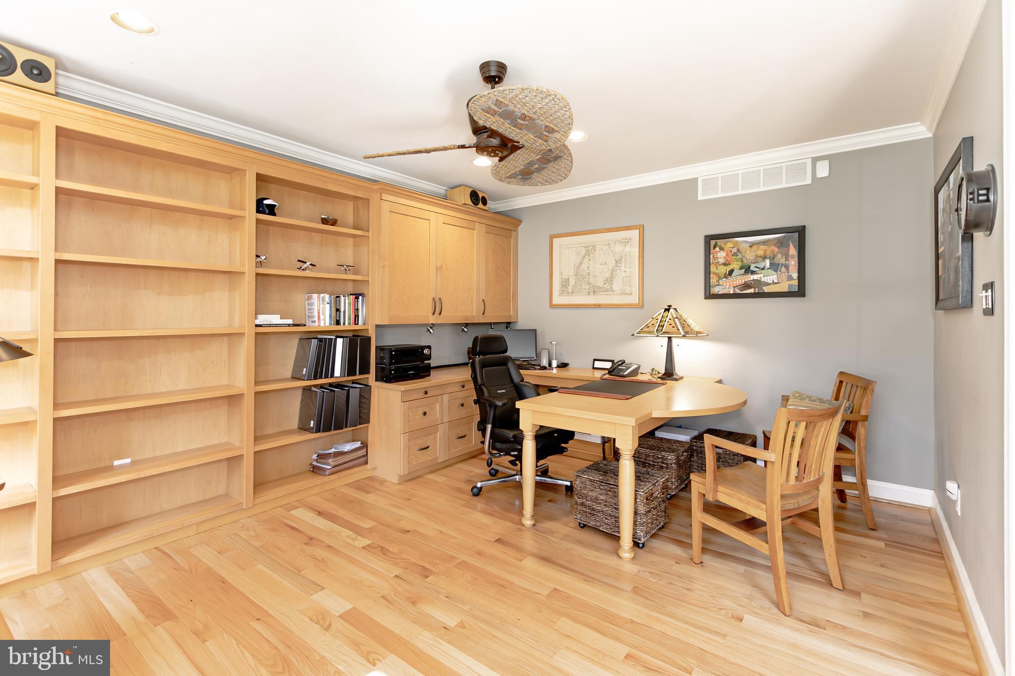 MEADOW BROOK - Residential