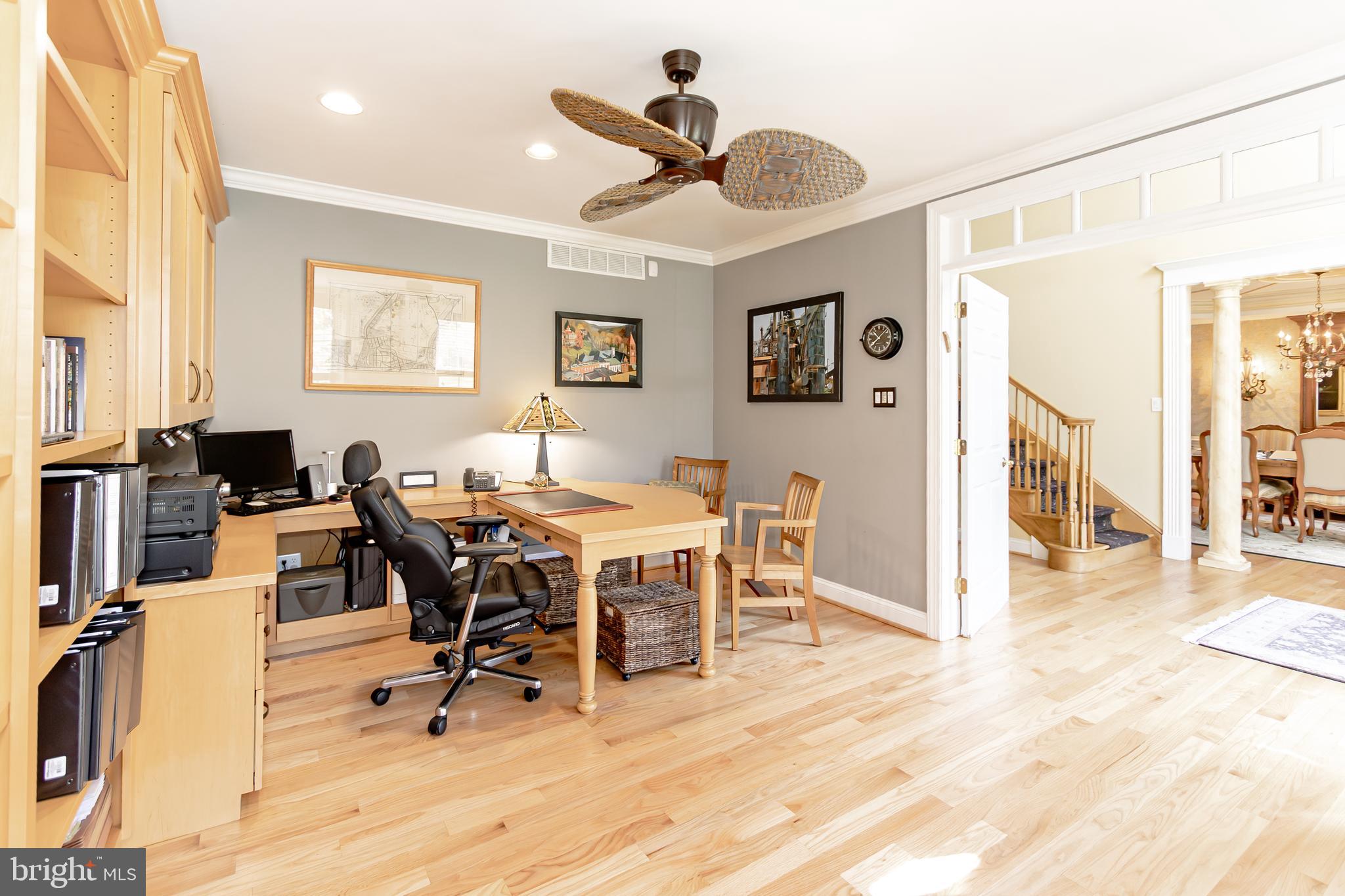 MEADOW BROOK - Residential