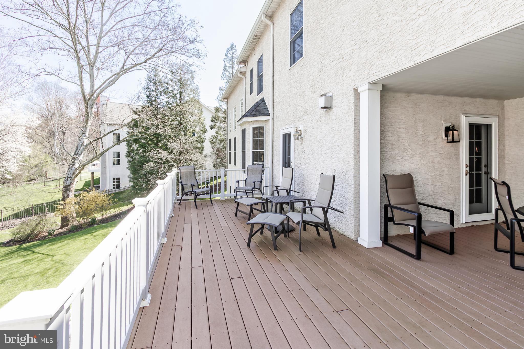 MEADOW BROOK - Residential