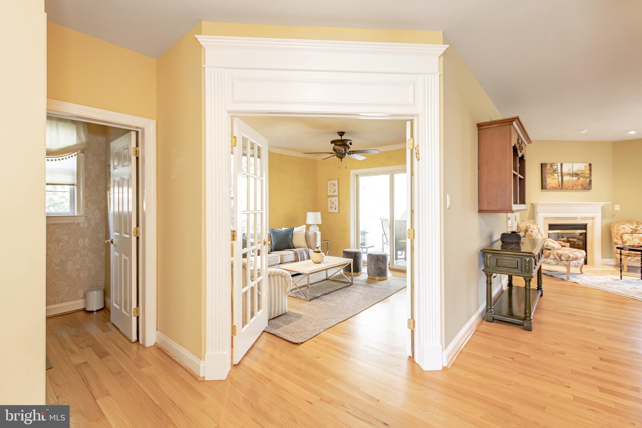 MEADOW BROOK - Residential