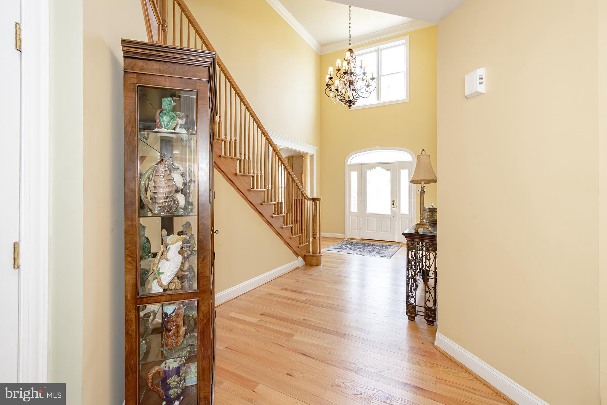 MEADOW BROOK - Residential