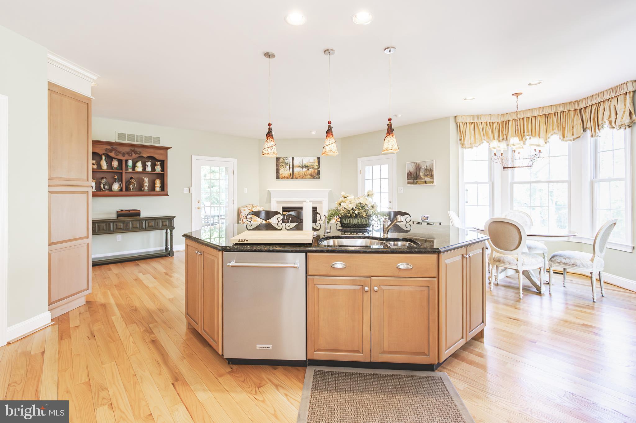 MEADOW BROOK - Residential