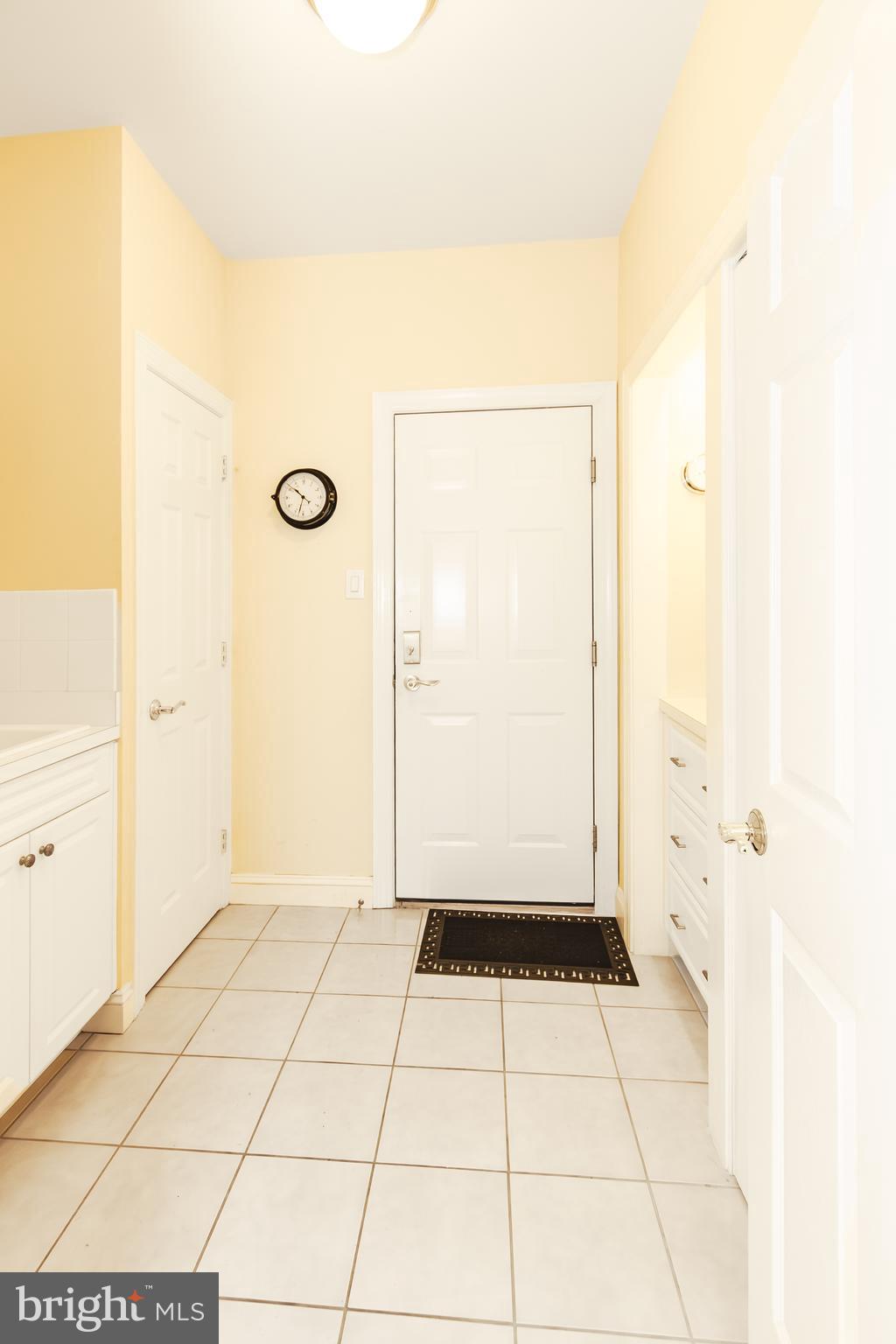 MEADOW BROOK - Residential