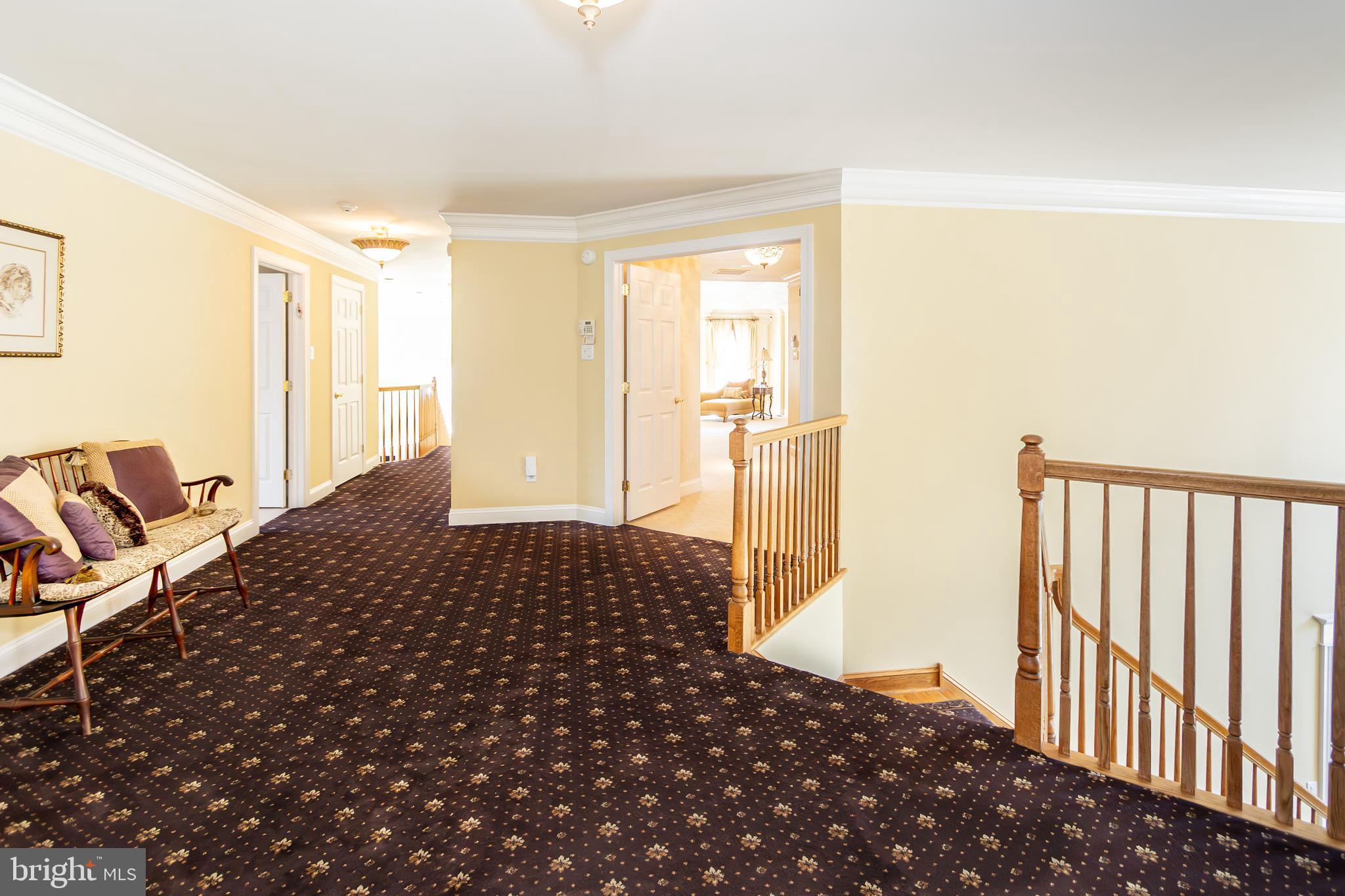 MEADOW BROOK - Residential