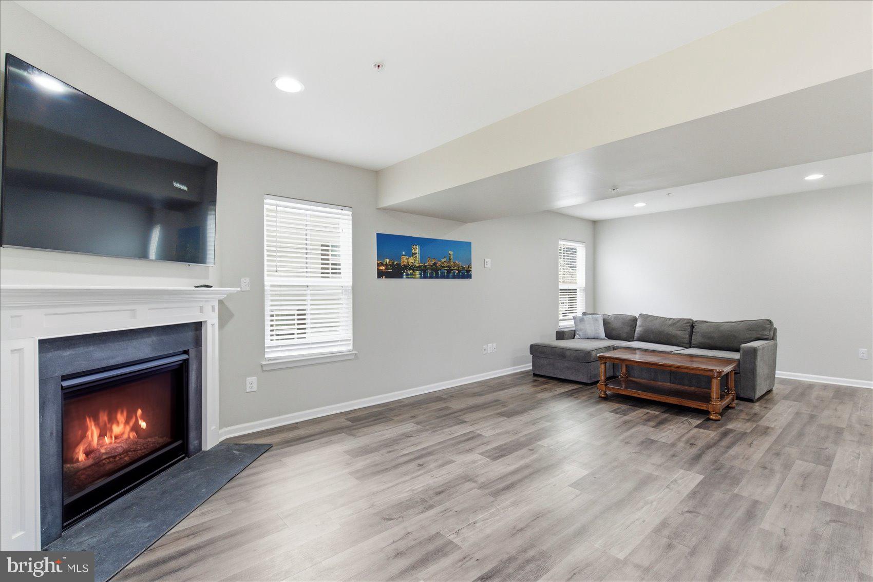 MAGNESS MILL - Residential