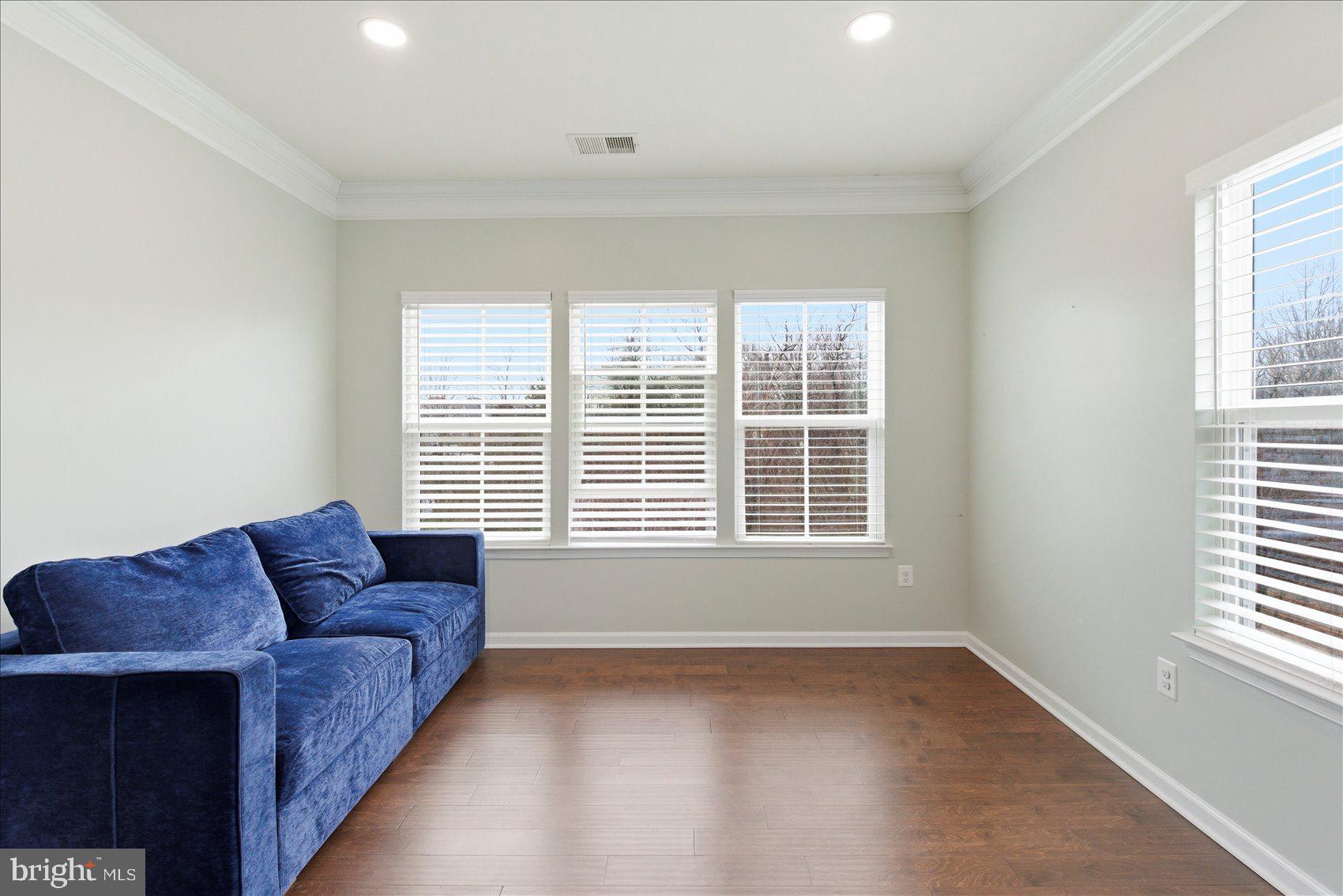 MAGNESS MILL - Residential