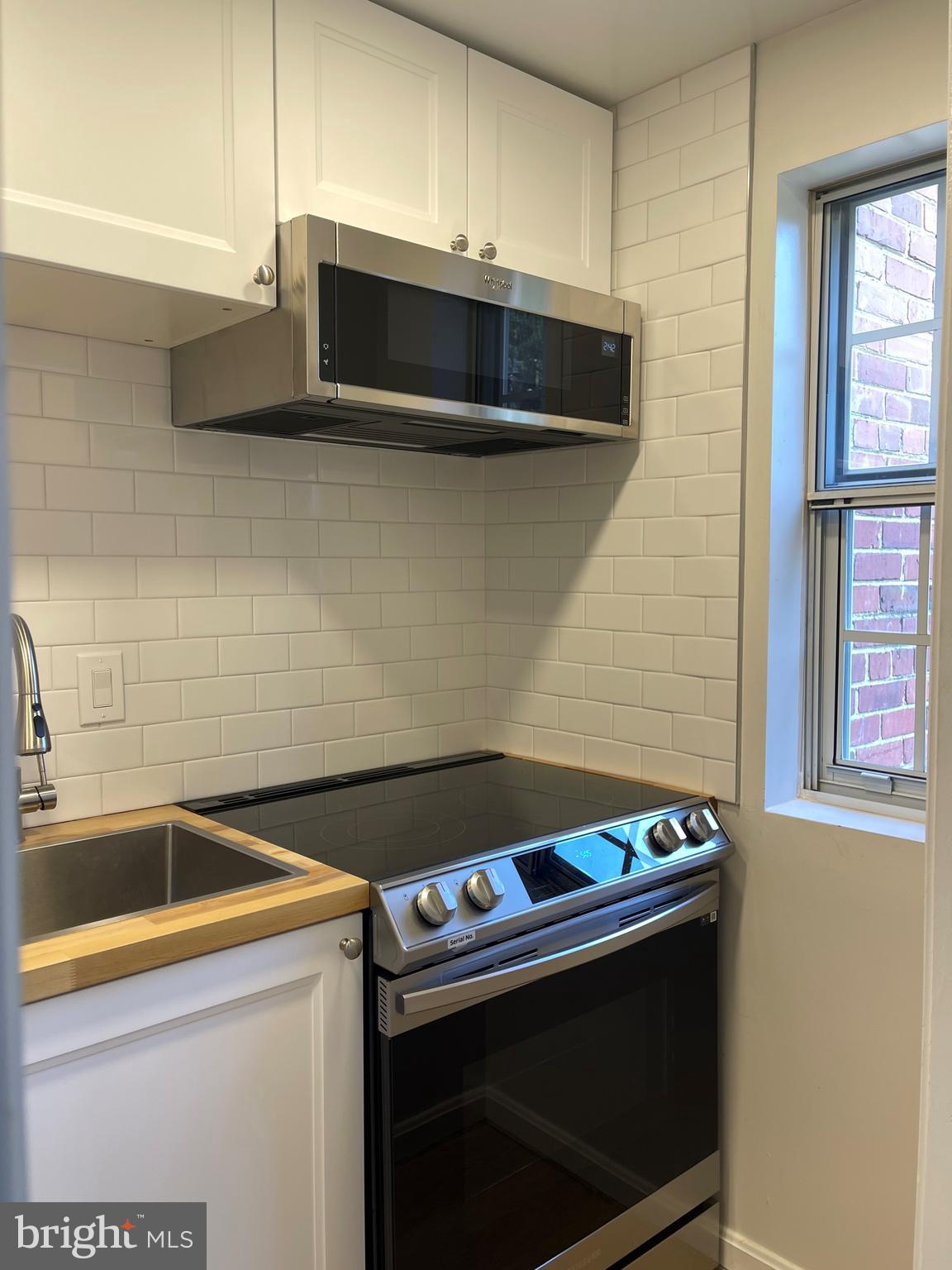 COLONIAL VILLAGE III - Residential Lease