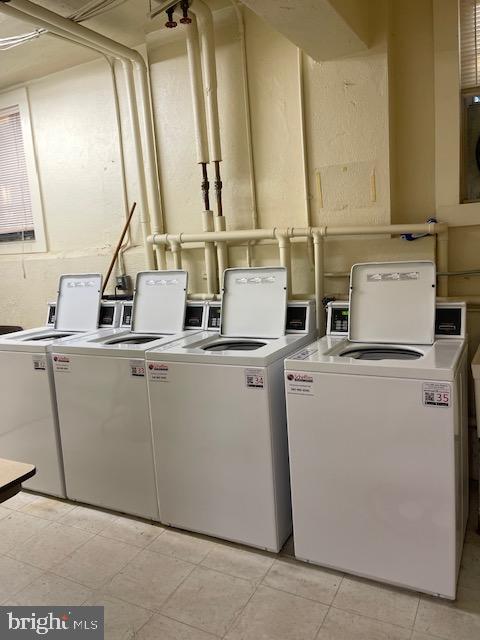 COLONIAL VILLAGE III - Residential Lease