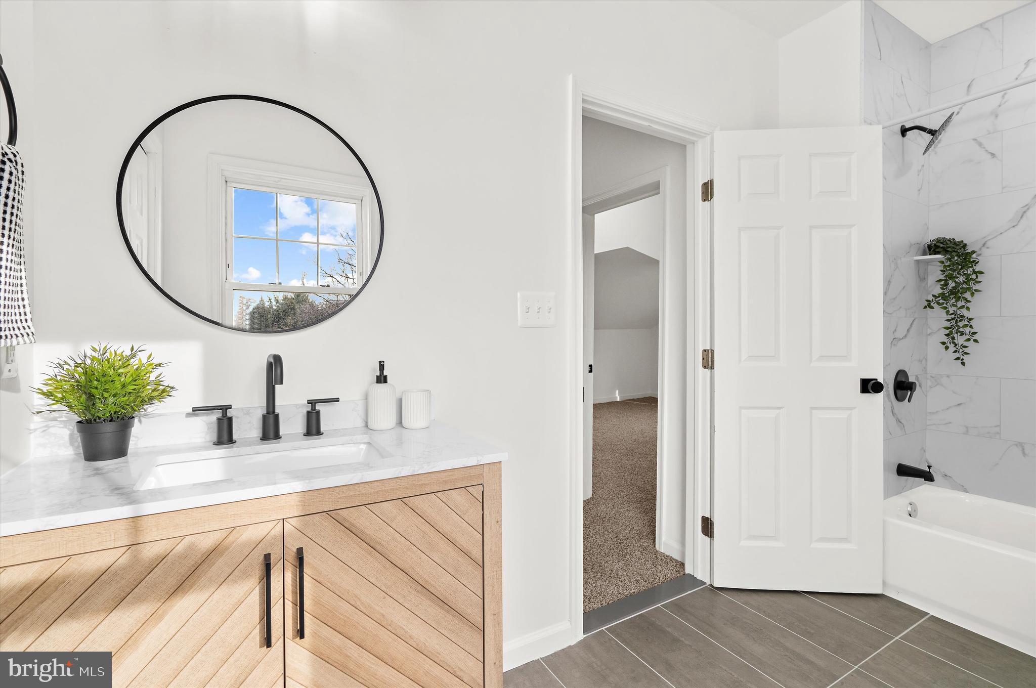 HALETHORPE - Residential