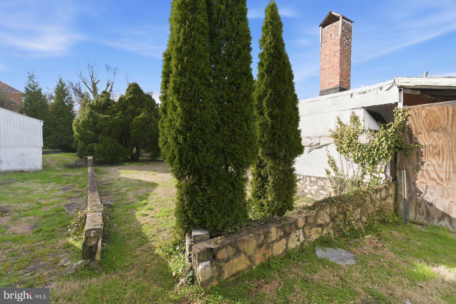 ARLINGWOOD - Residential