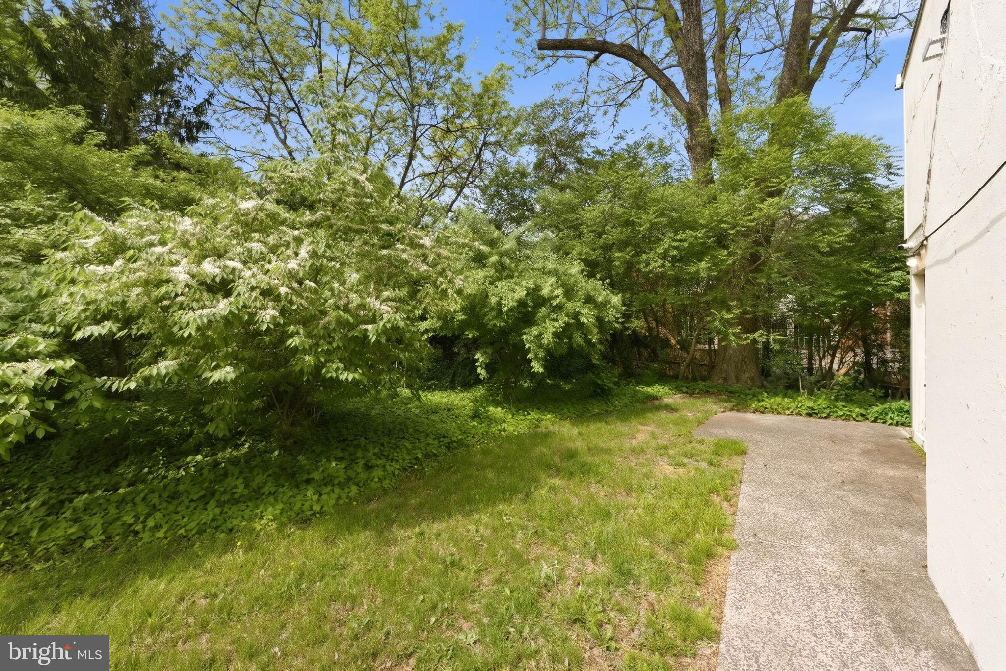 ARLINGWOOD - Residential