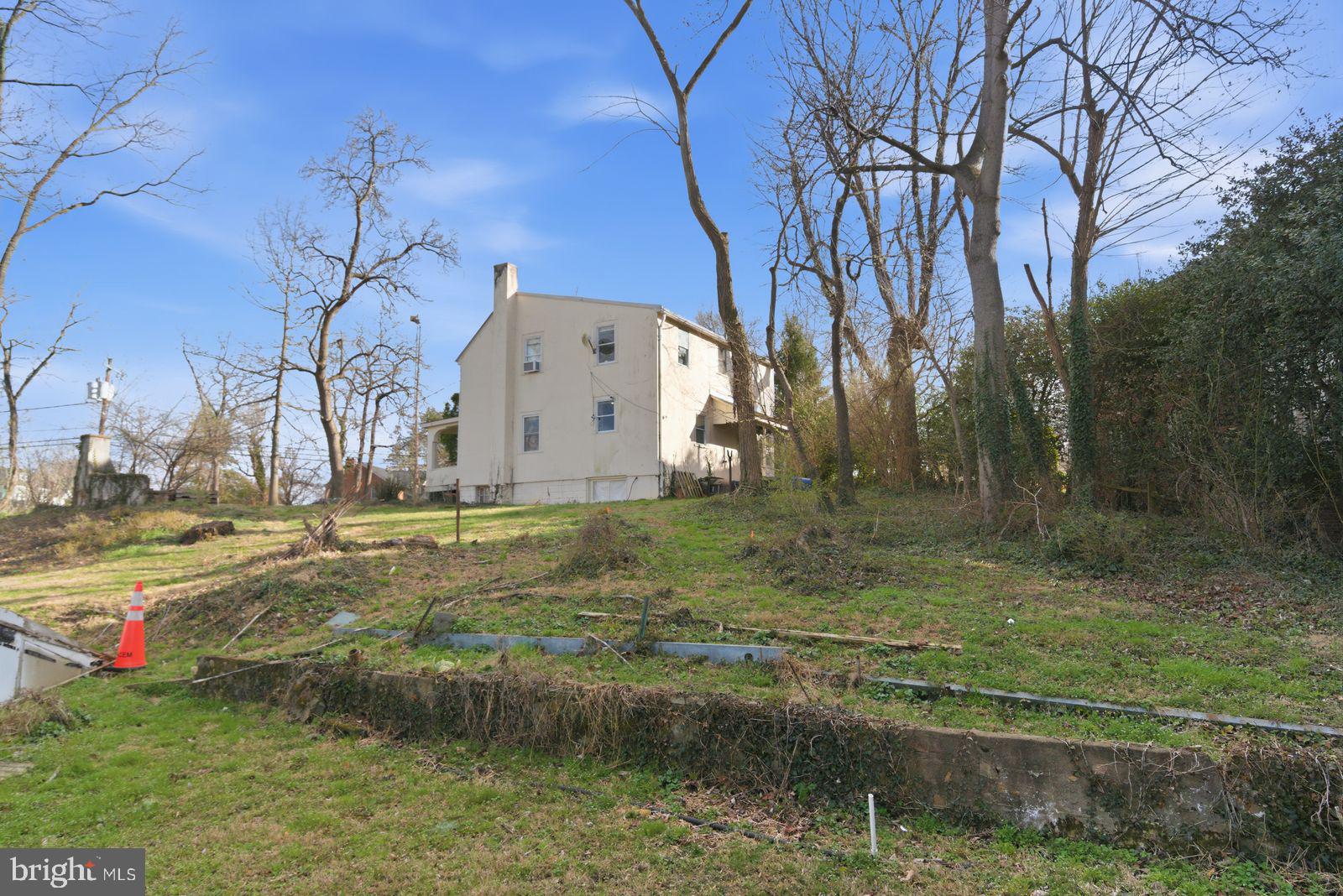 ARLINGWOOD - Residential