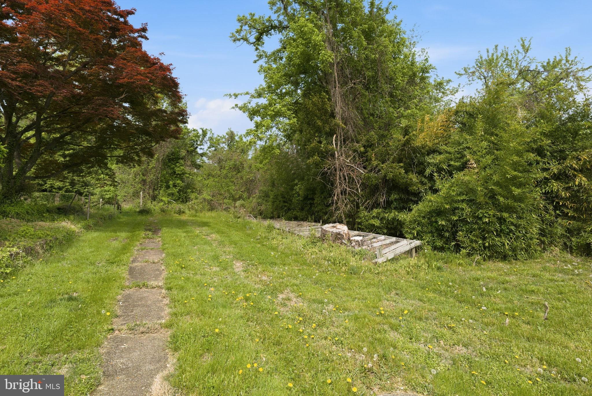 ARLINGWOOD - Residential