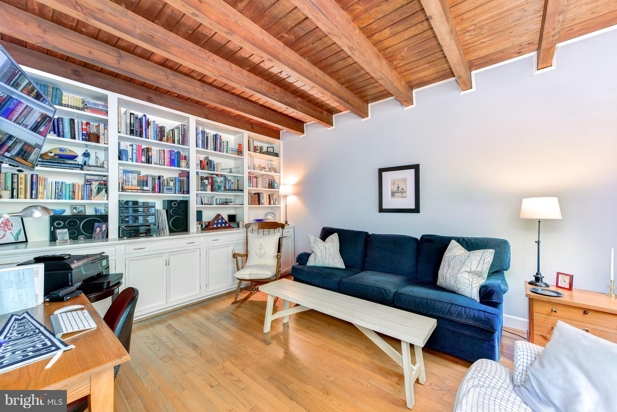 WOODLAND PARK - Residential