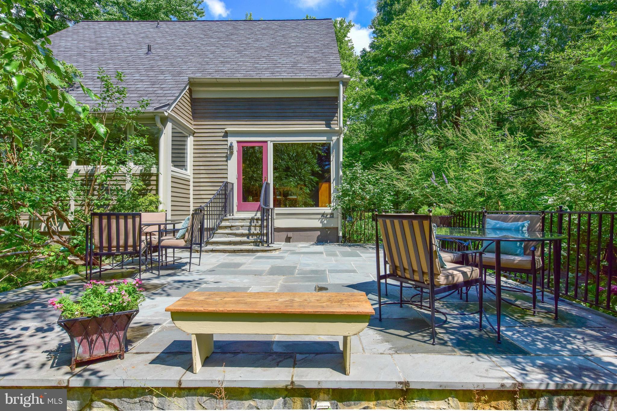 WOODLAND PARK - Residential