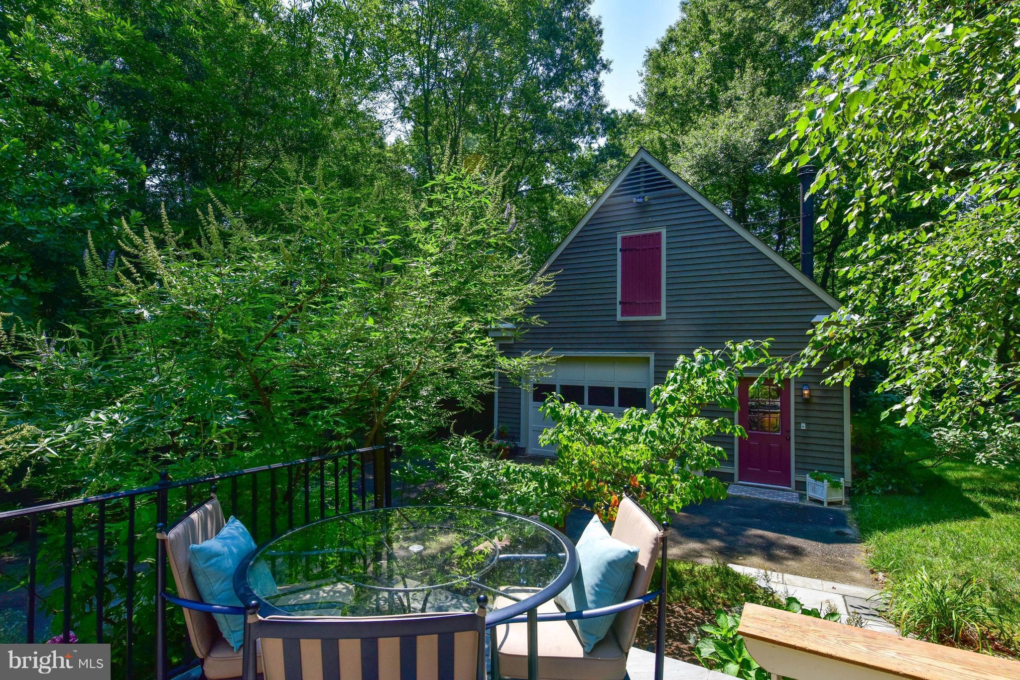 WOODLAND PARK - Residential