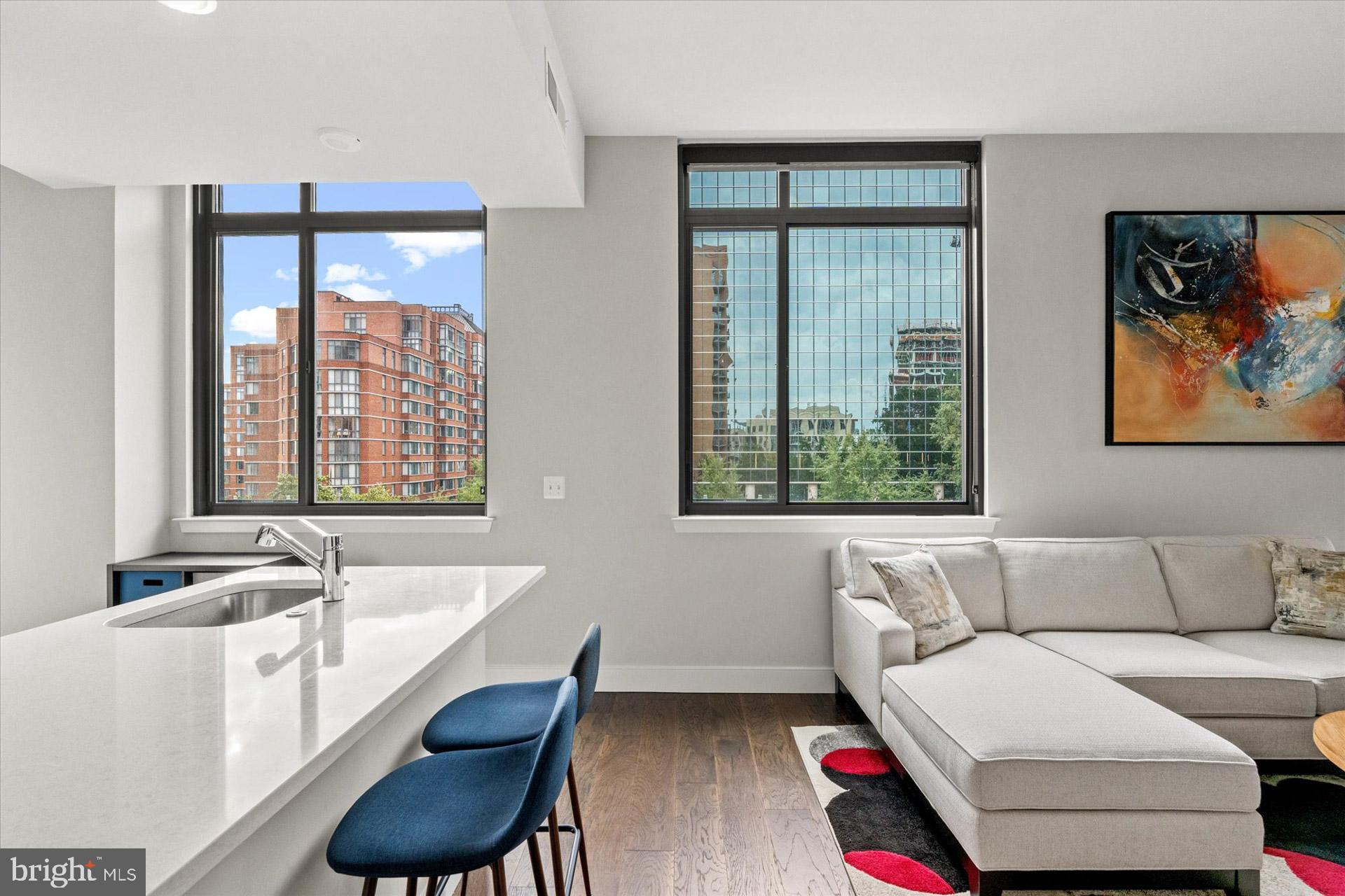 CLARENDON - Residential Lease