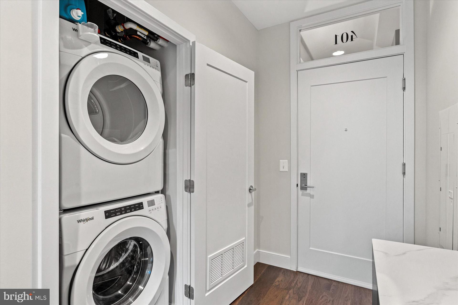 CLARENDON - Residential Lease