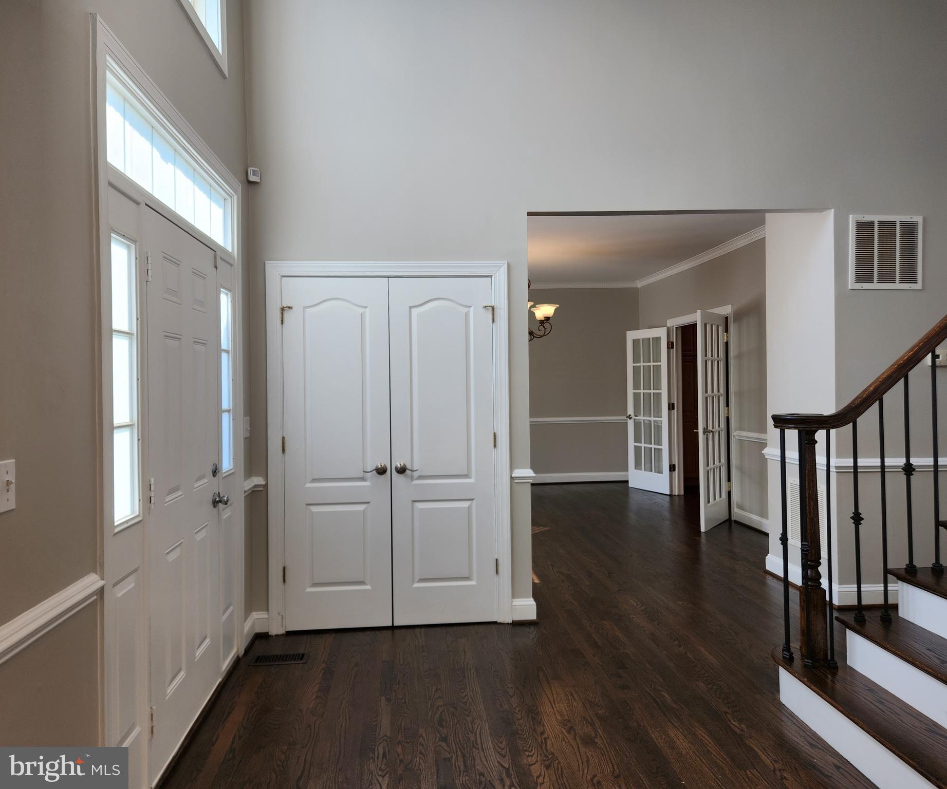 VIENNA WOODS - Residential Lease