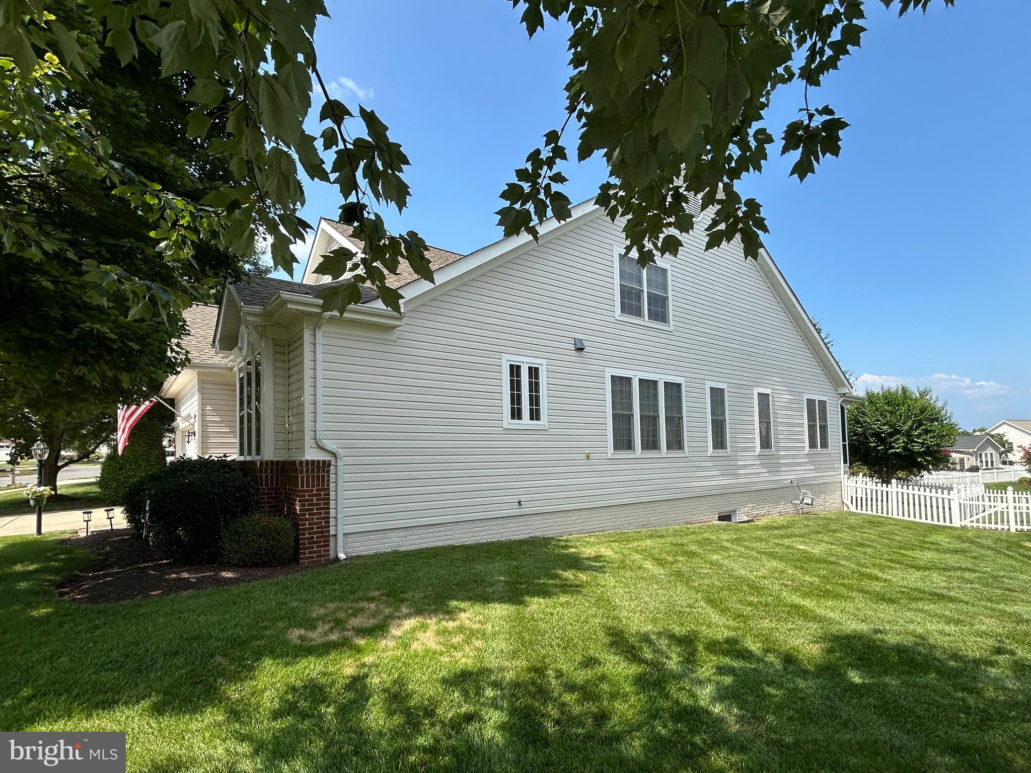6909 SUNDAY SILENCE COURT