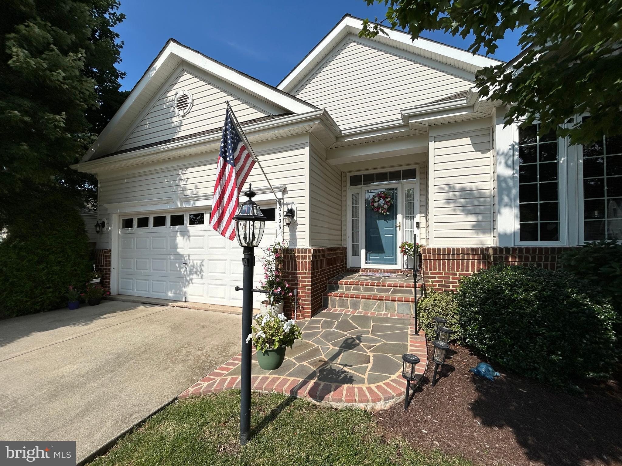 6909 SUNDAY SILENCE COURT