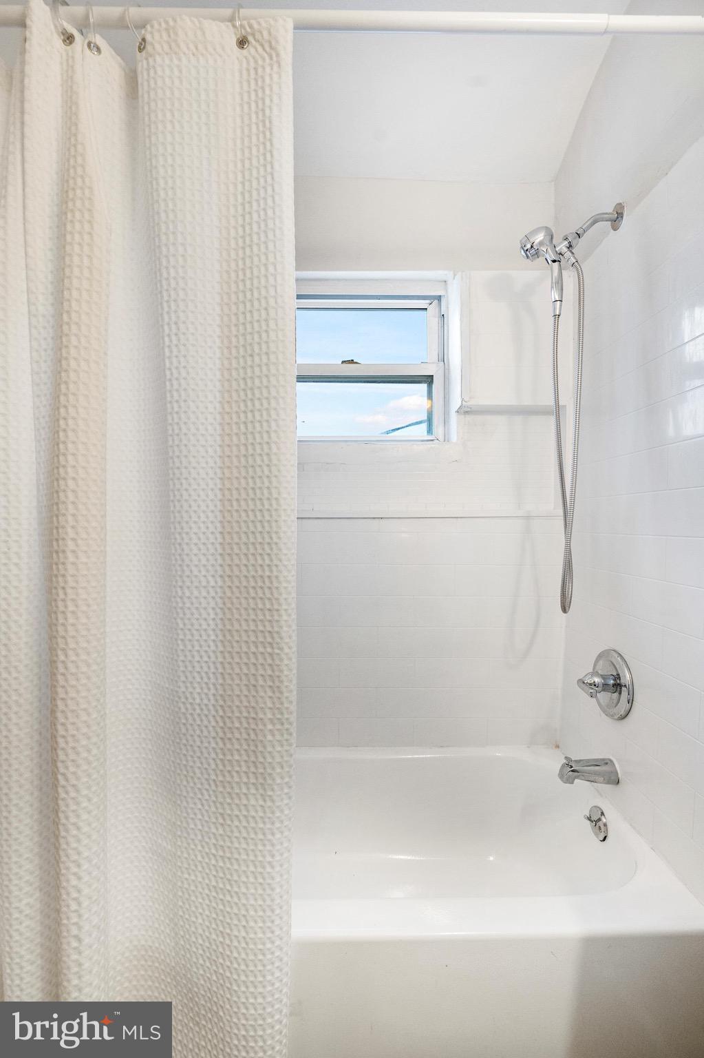 WEST INVERNESS - Residential