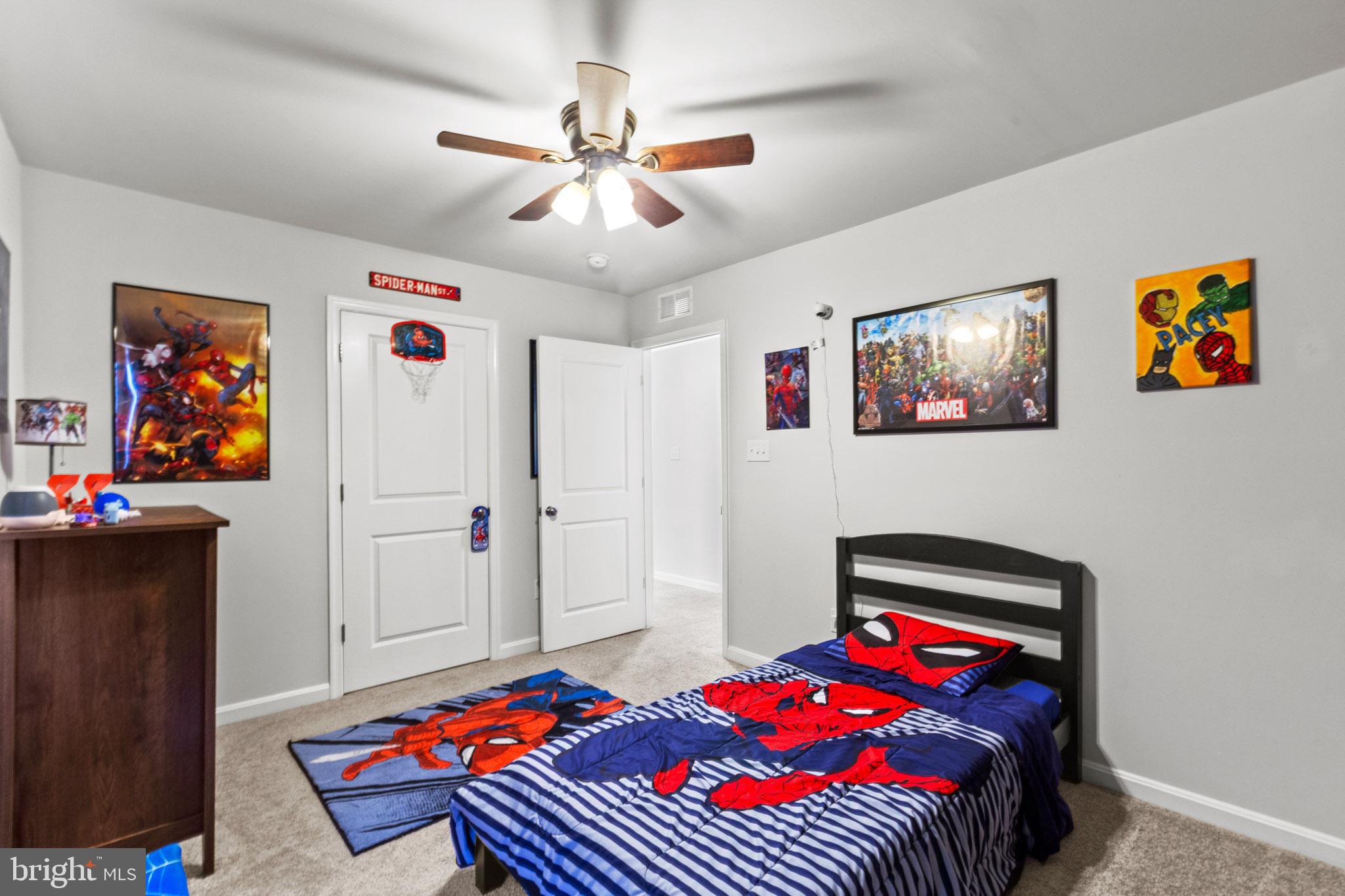 SOUTH RIVER - Residential