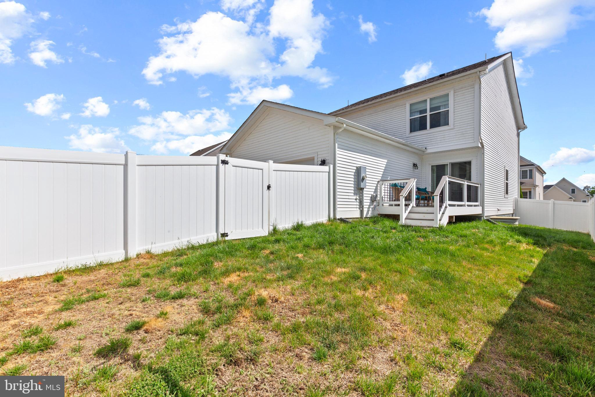 SOUTH RIVER - Residential