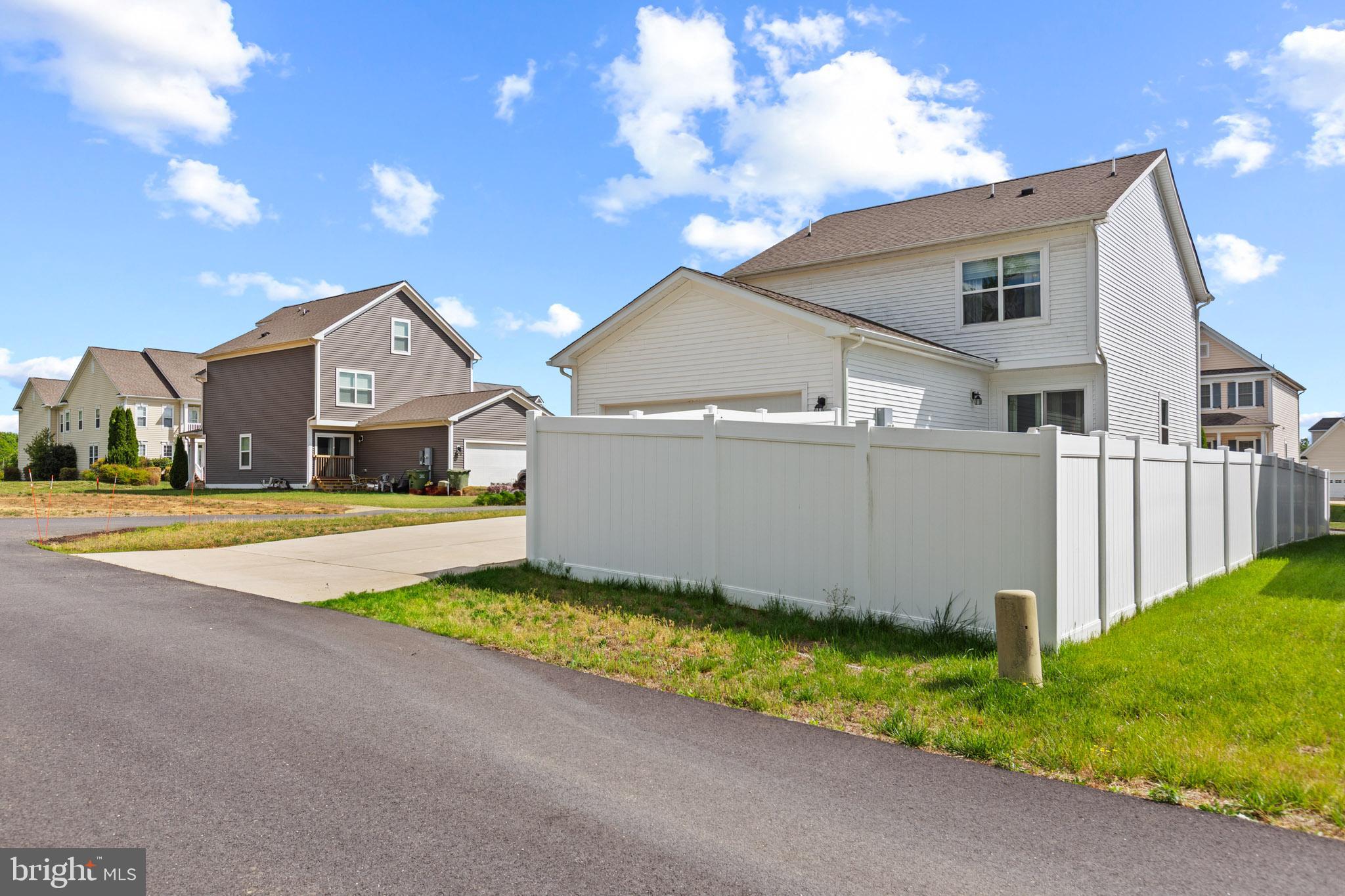 SOUTH RIVER - Residential
