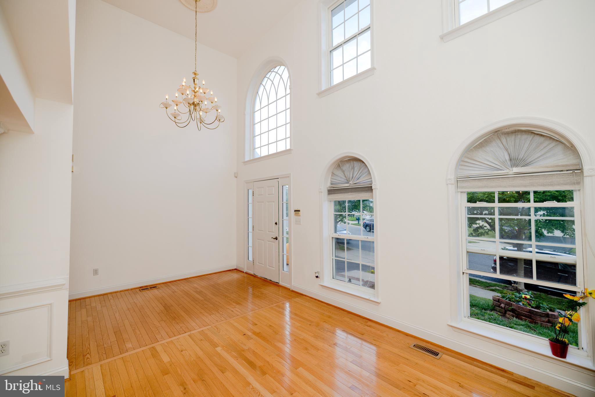 ROSEDALE - Residential