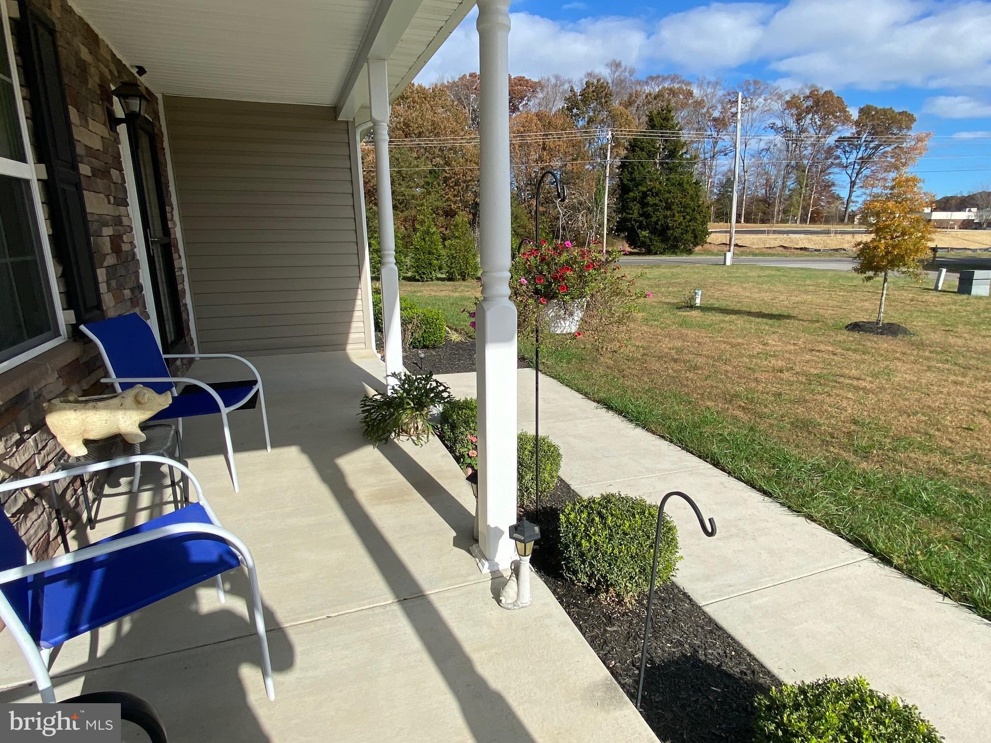 ELIZA DAVIS - Residential