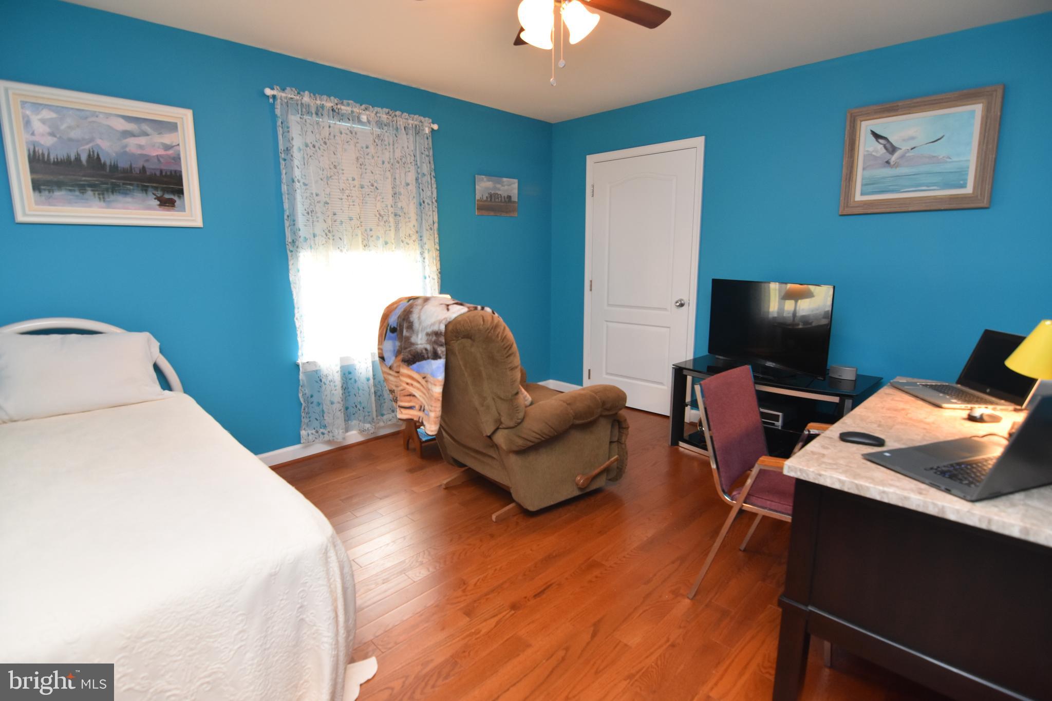 ELIZA DAVIS - Residential