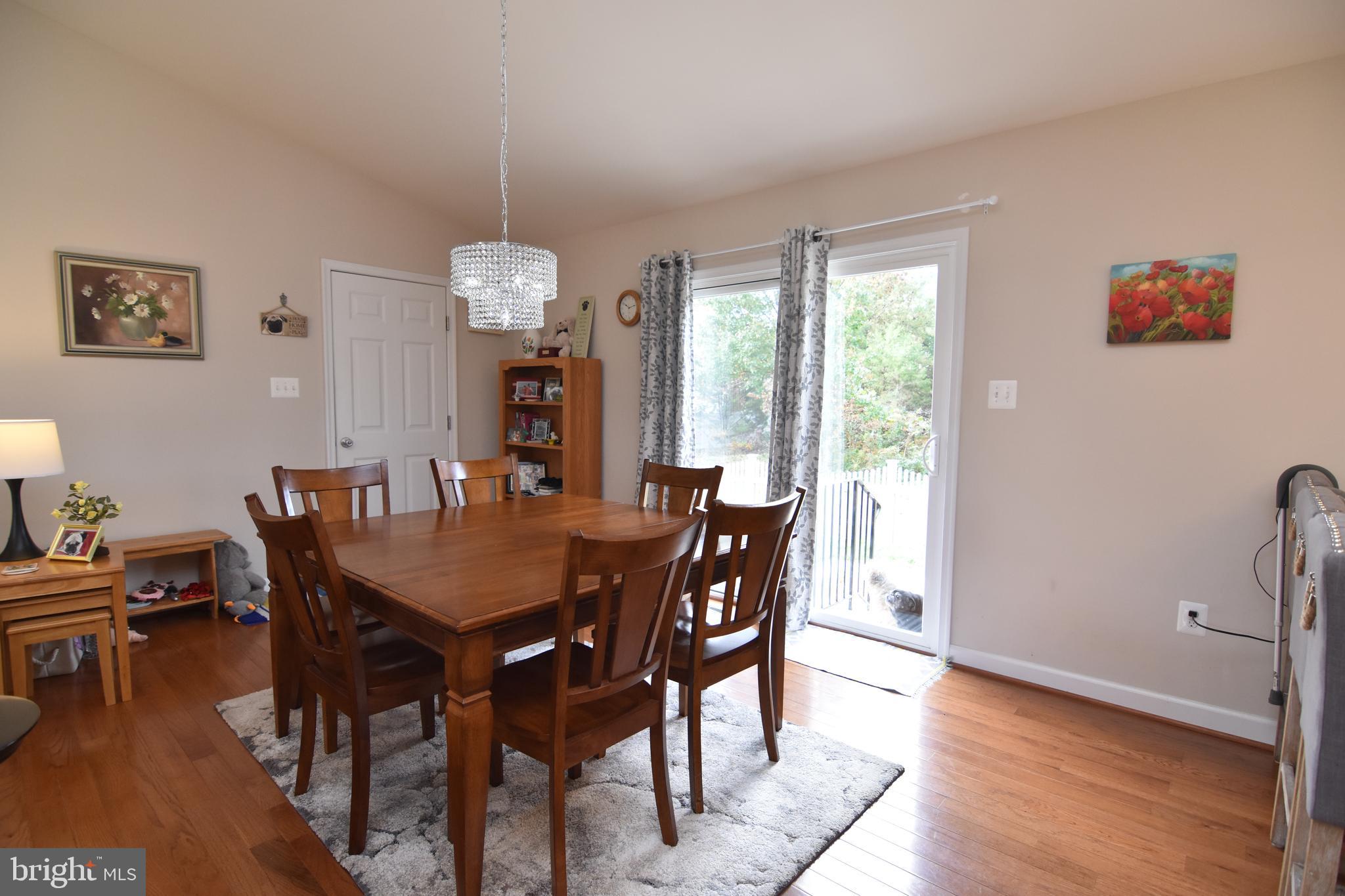 ELIZA DAVIS - Residential