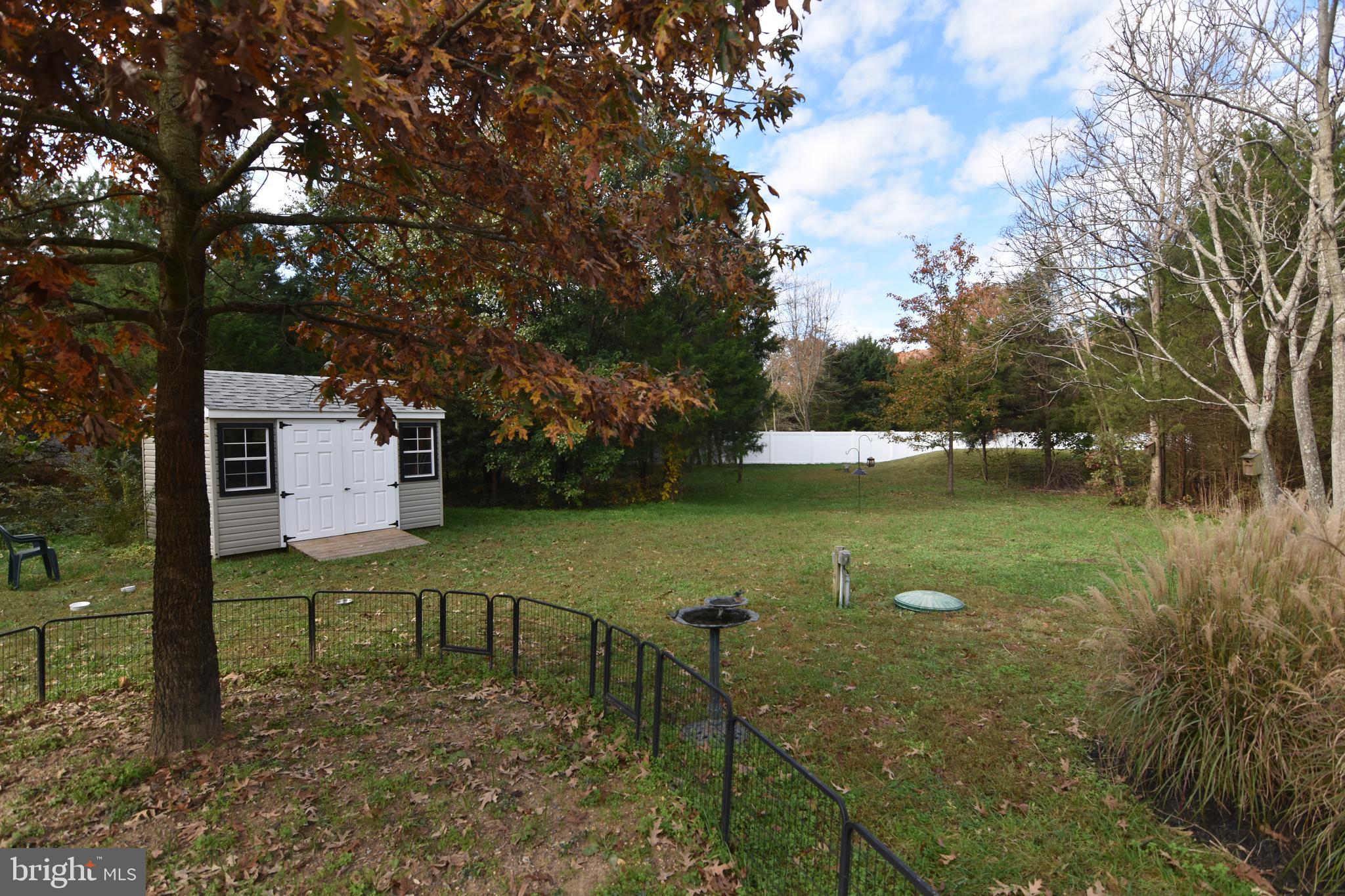 ELIZA DAVIS - Residential