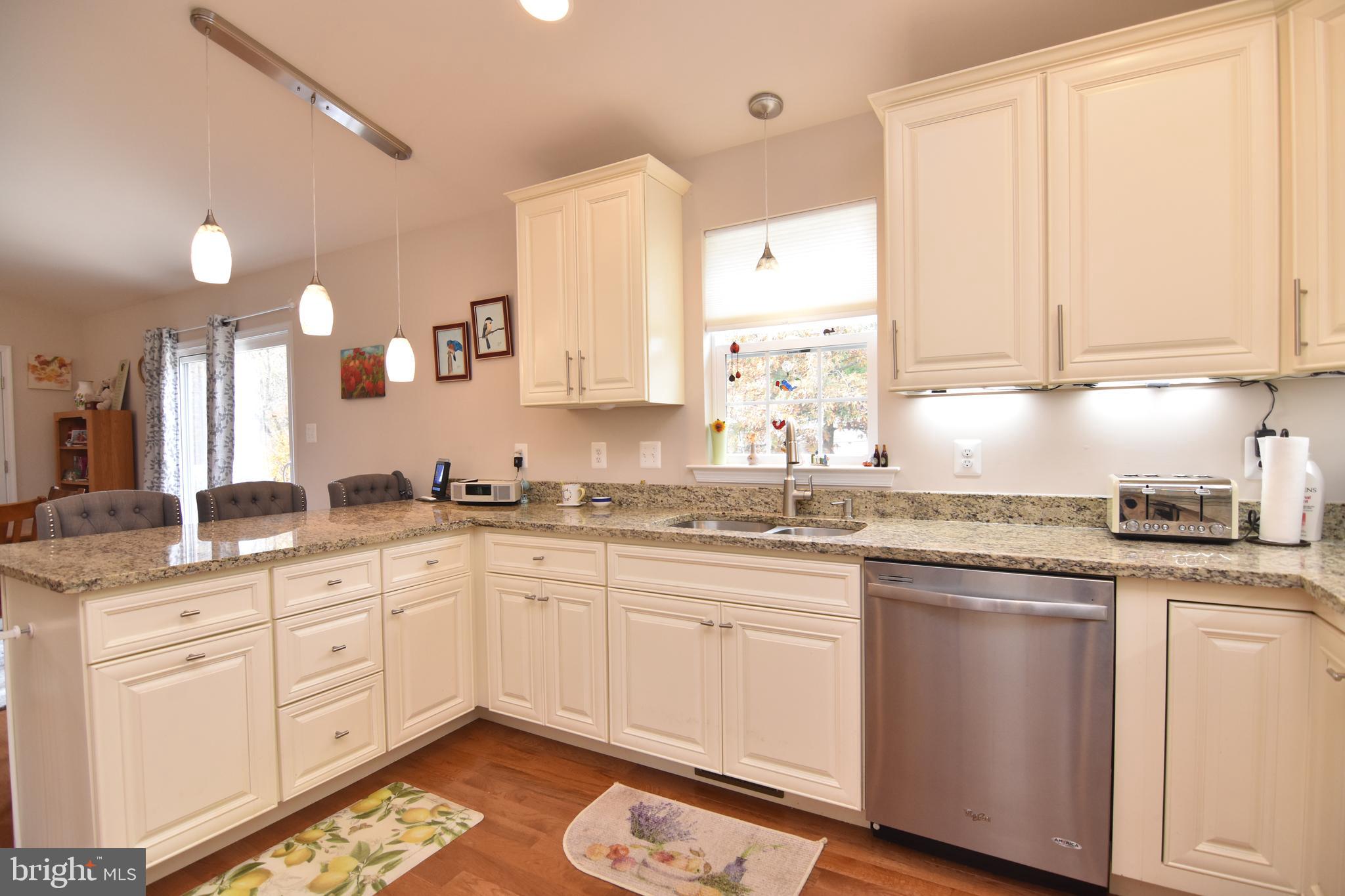 ELIZA DAVIS - Residential