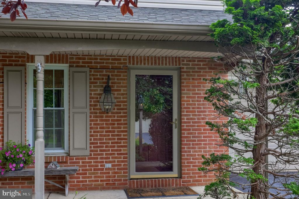 Photo of 15 Sunrise Drive, LITITZ, PA 17543 (MLS # PALA2073578)