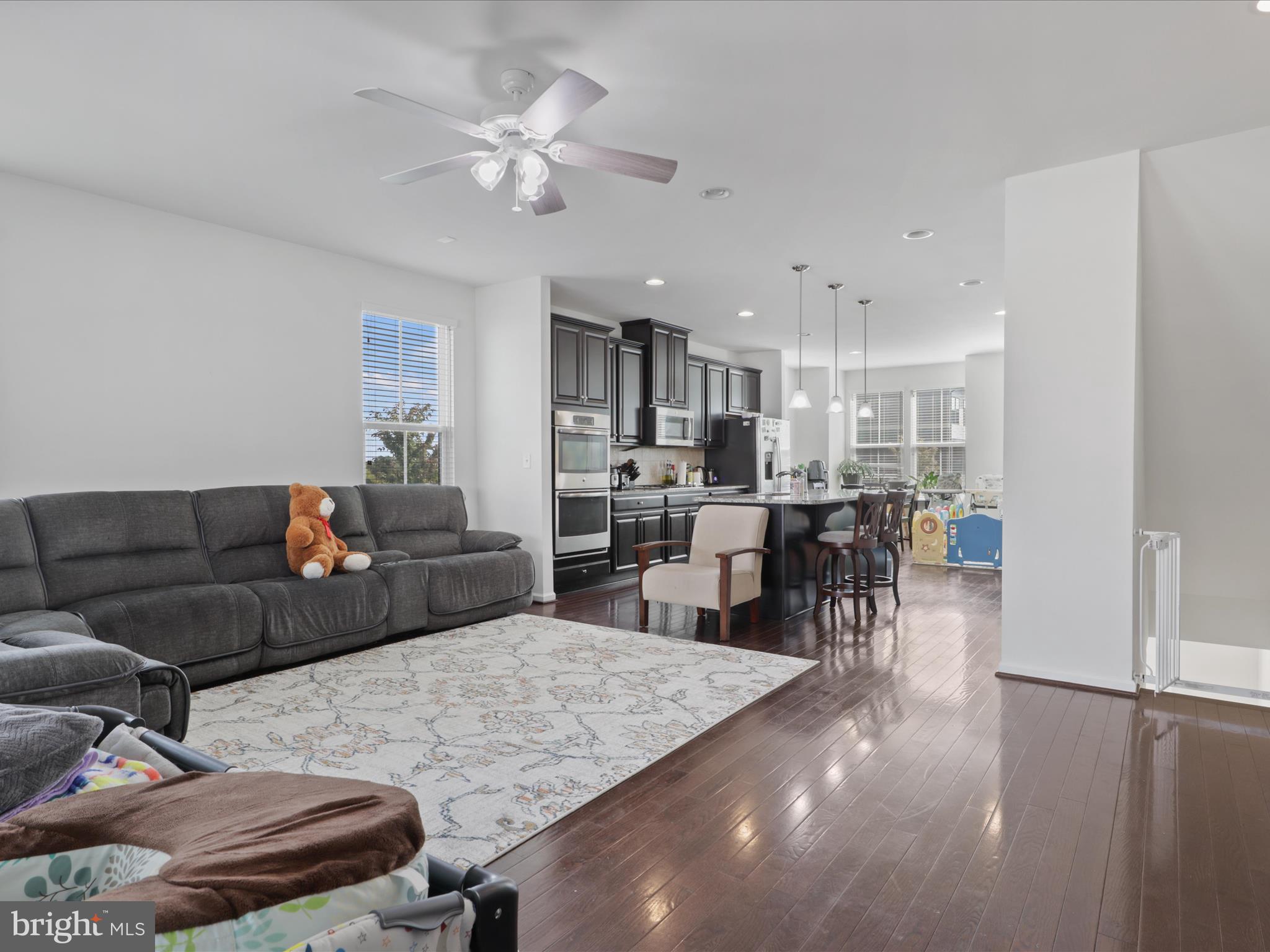 MOOREFIELD STATION - Residential Lease