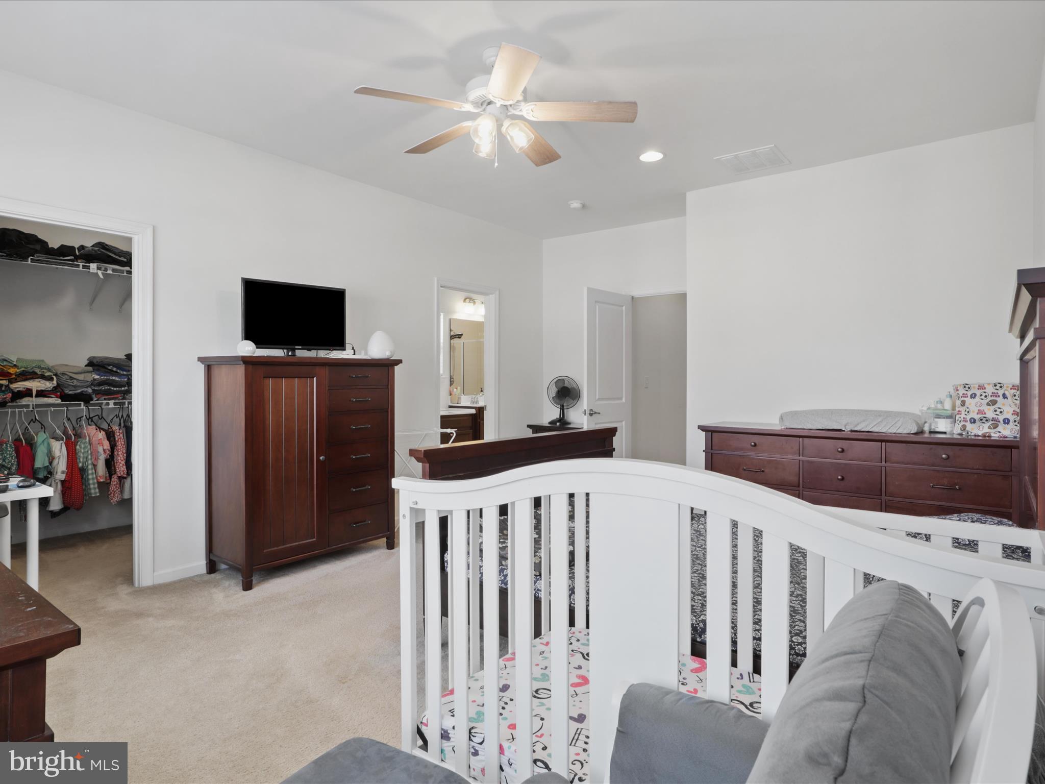 MOOREFIELD STATION - Residential Lease