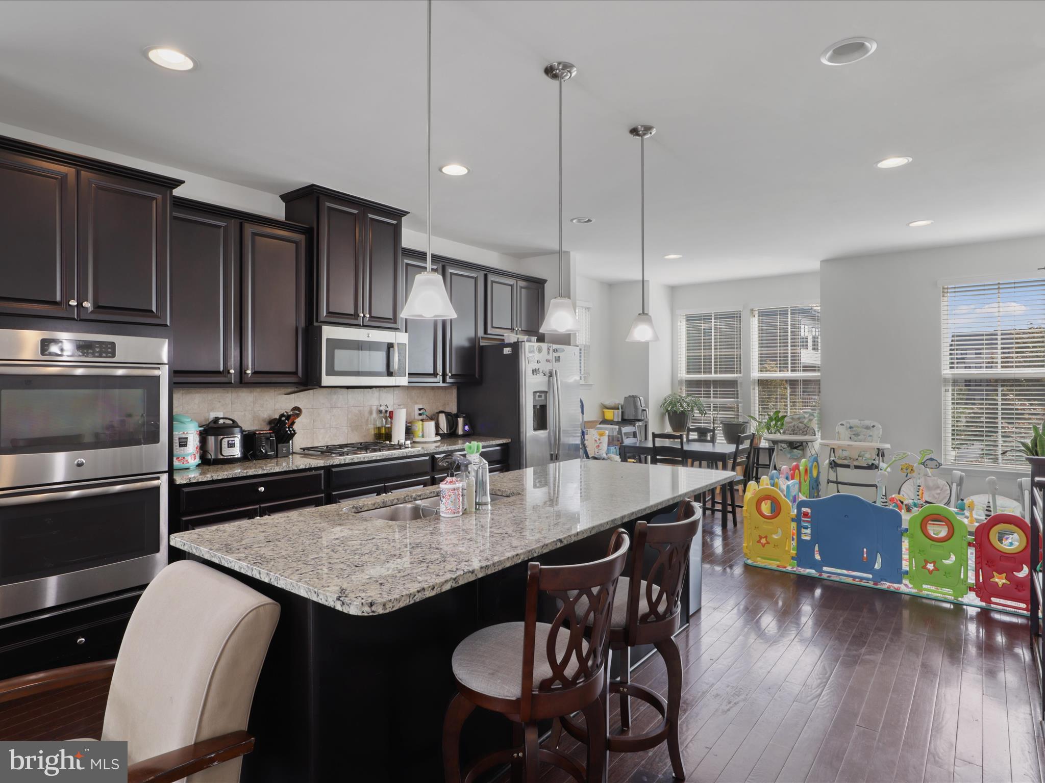 MOOREFIELD STATION - Residential Lease