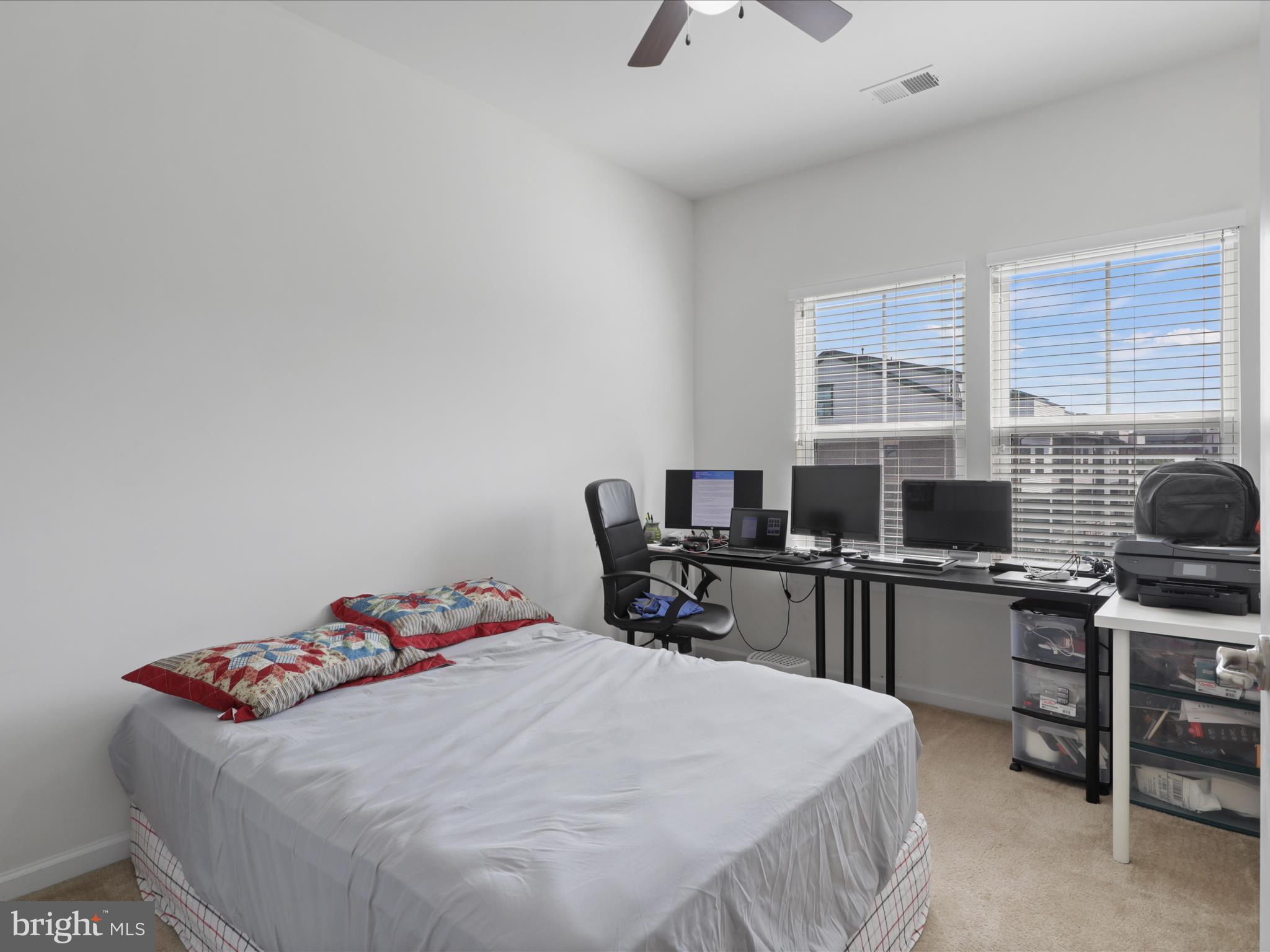 MOOREFIELD STATION - Residential Lease