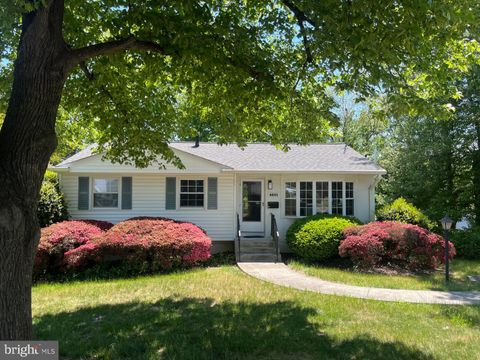 Photo of 4601 Picot Road, ALEXANDRIA, VA 22310 (MLS # VAFX2309424)
