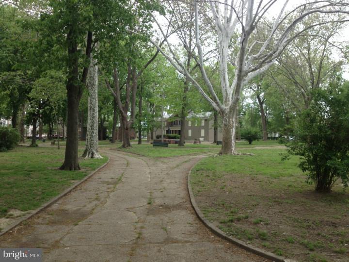 GIRARD ESTATES - Residential