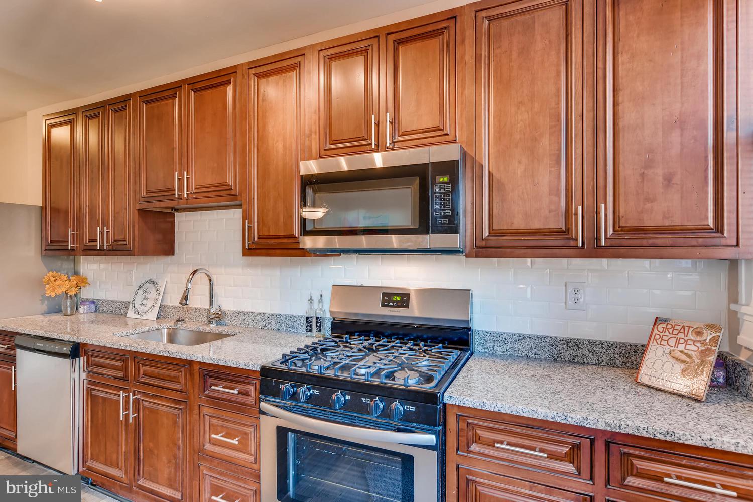 BELAIR-EDISON - Residential