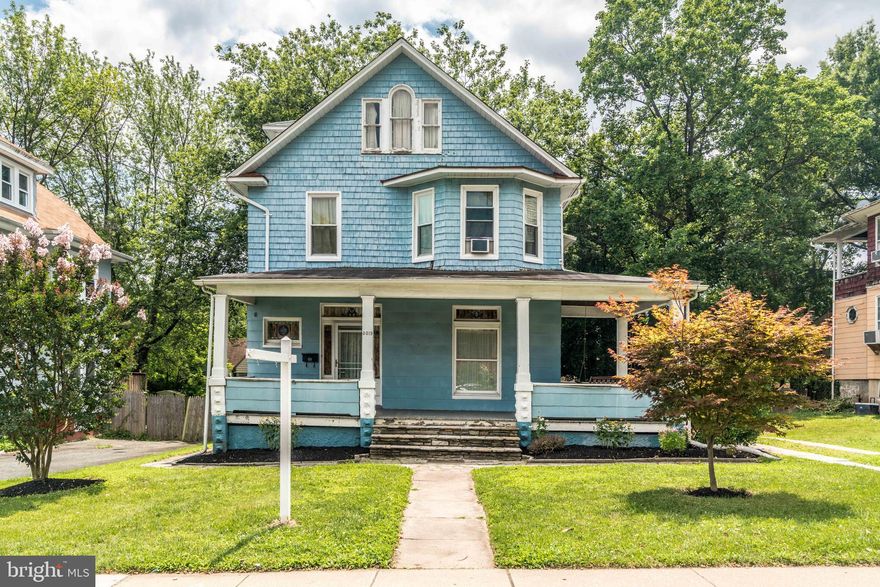 It is pretty rare for one of the larger homes in Hamilton to become available for sale.  This is a quite an opportunity.  Walking distance to the shops and restaurants in Hamilton and close to major routes and Universities.  Great location! This home has some updates but it also needs a bit of love...although it is completely move-right-in ready.  Features include; recently updated modern kitchen, gorgeous hardwood floors throughout, high ceilings, built in bookcases, large pantry off of the kitchen, half bath on main floor, full bath in lower level, enormous attic space that could make a fantastic master bedroom suite or other, enormous fenced backyard with gardens and landscaping, off street parking. NEW roof and NEW hot water heater approximately 2017. This home is priced to be sold as-is so that you can put our own touches on it.  Seller will make no repairs however, inspections are welcome.   Come fall in love with the charm!